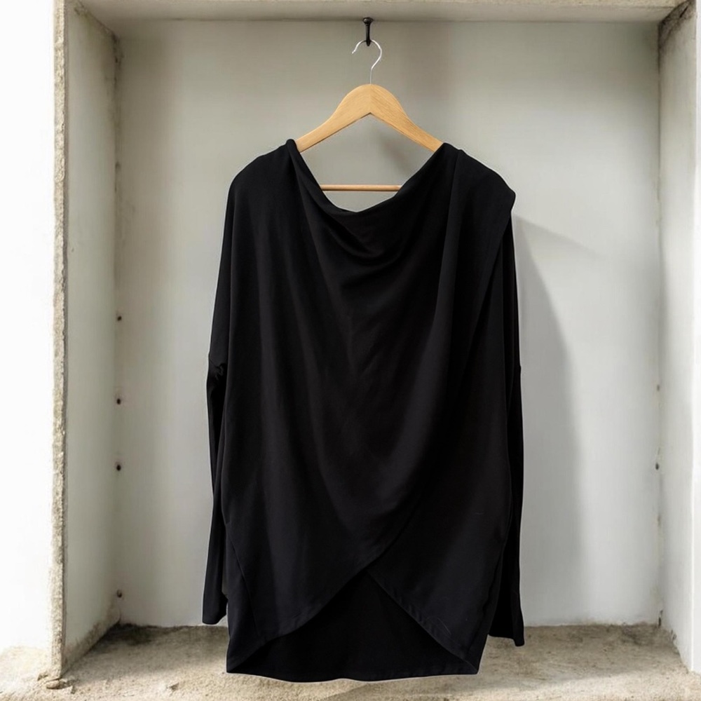 Athleta Draped Oversized Long-Sleeve Women's Top in Black! S/M - Picture 11 of 12